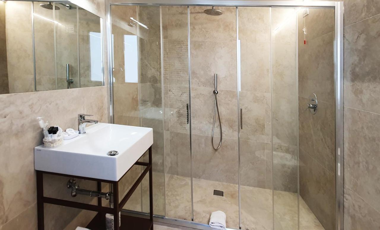 Chic Stay Boutique Apartments Флоренция Экстерьер фото